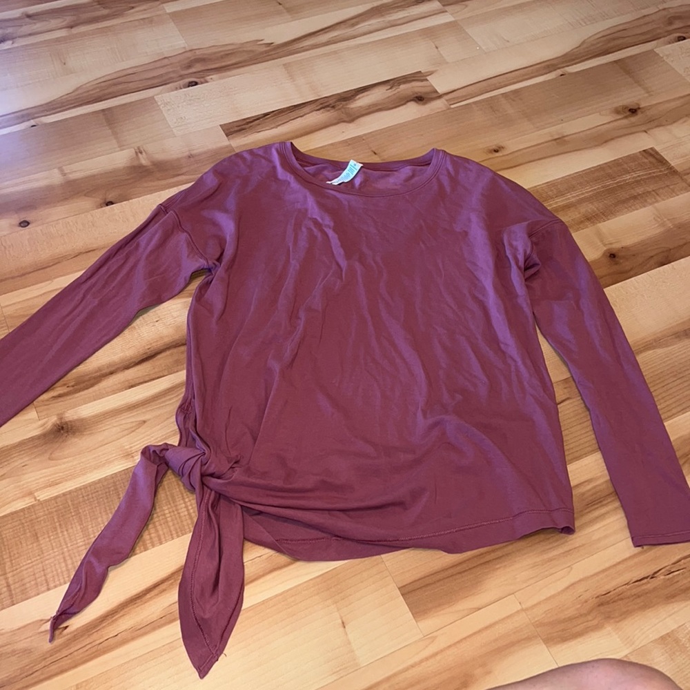 Lululemon asymmetrical tie shirt